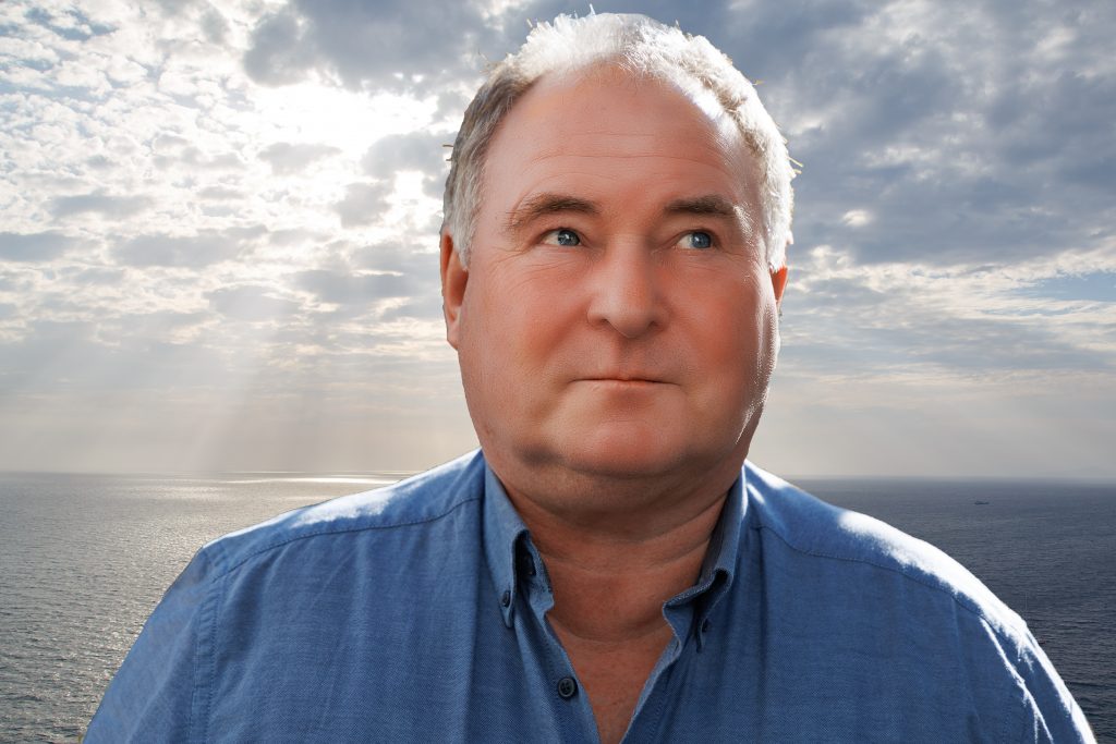 171A2883-Bearbeitet Hauttönung, Teint-Bearbeitet freigestellt mit anderem Himmel